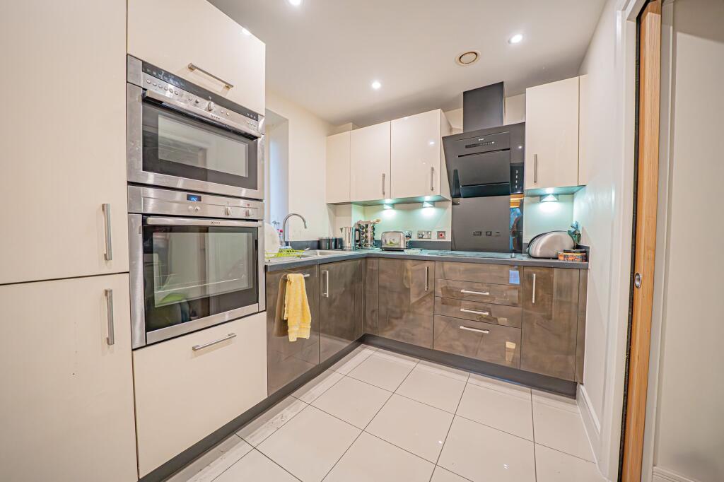 Additional image 5 of Warwick Road, Solihull, B91