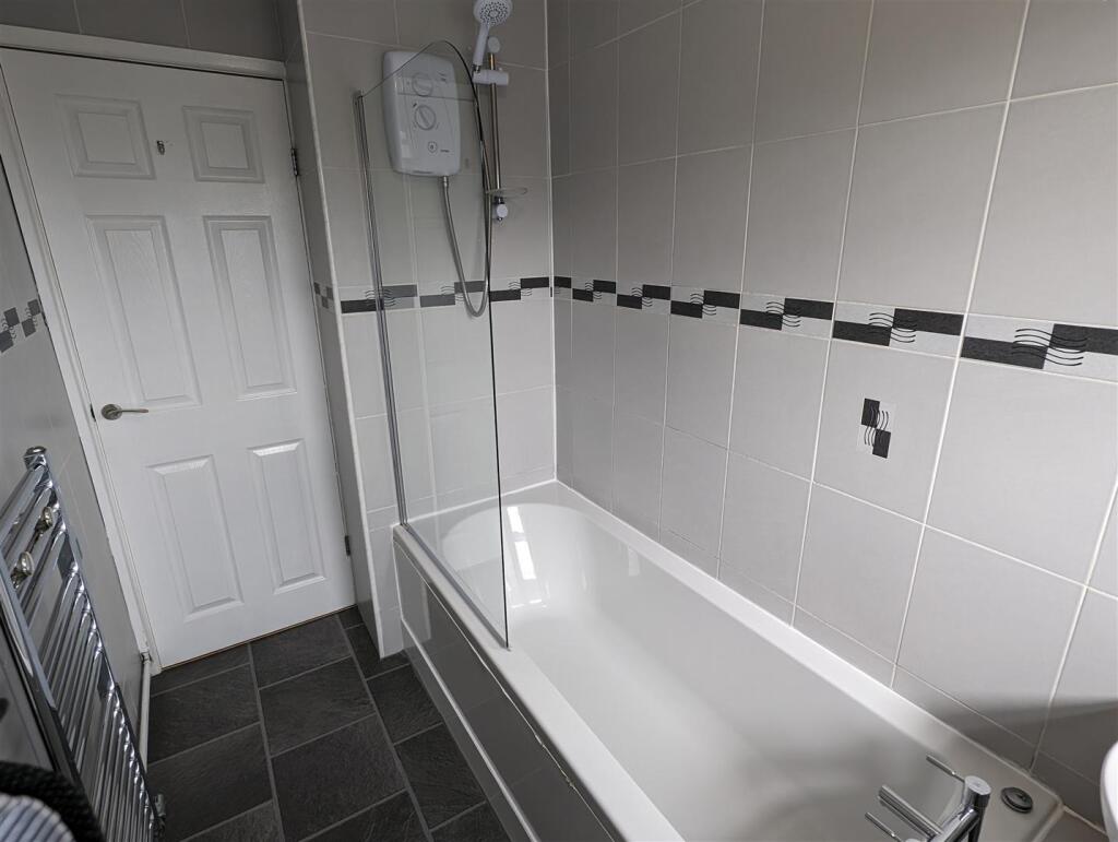 Additional image 6 of New Road, Studley