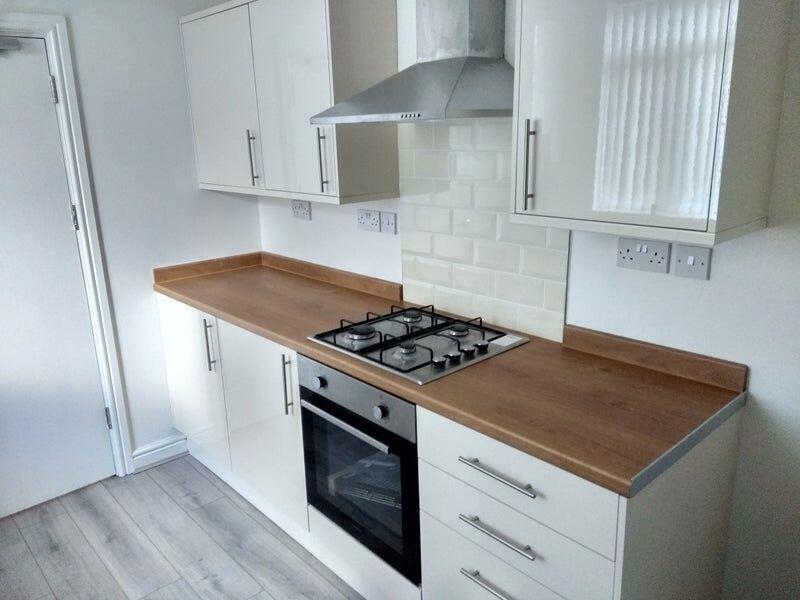 Additional image 4 of Room 4, 2 Hill Top