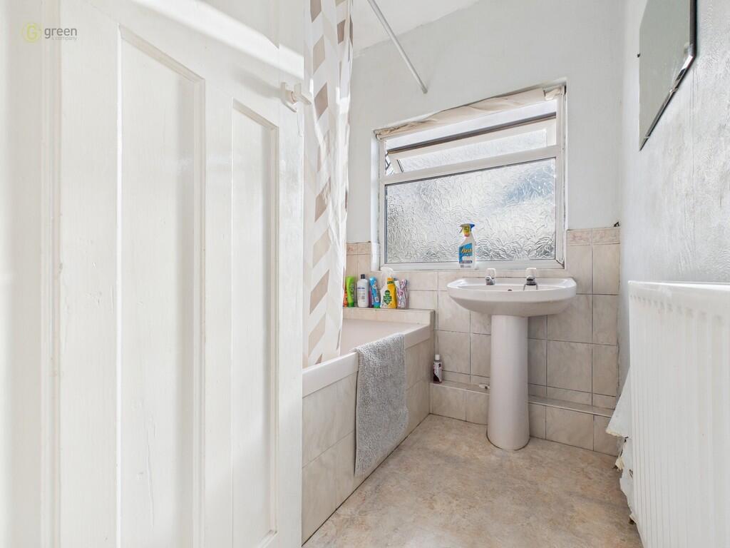 Additional image 13 of Hill Lane, Bassetts Pole