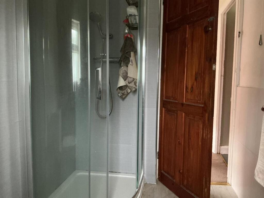 Additional image 10 of George Avenue, Mile Oak, Tamworth