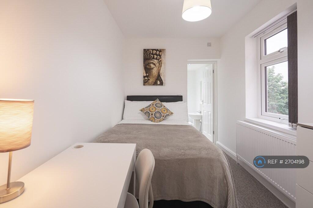 Additional image 27 of Bearwood Road, Smethwick, B66