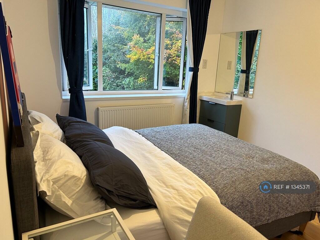 Additional image 13 of Newnham Rise, Shirley, Solihull, B90