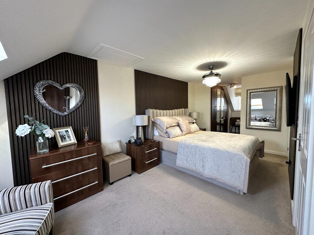 Additional image 16 of Bassett Crescent, West Bromwich, B71