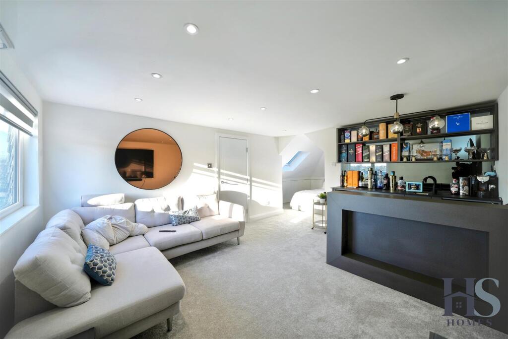 Additional image 36 of Shakespeare Drive, Shirley