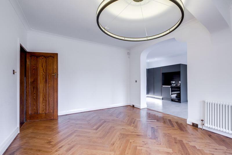 Additional image 10 of Monmouth Drive, Sutton Coldfield, B73 6JJ