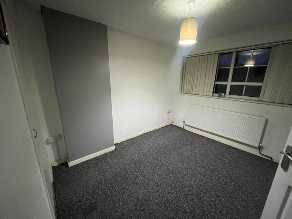 Additional image 8 of Thornwood Close, Oldbury, B68