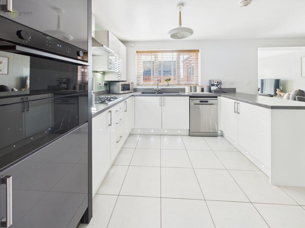 Additional image 11 of Meadow Way, Tamworth