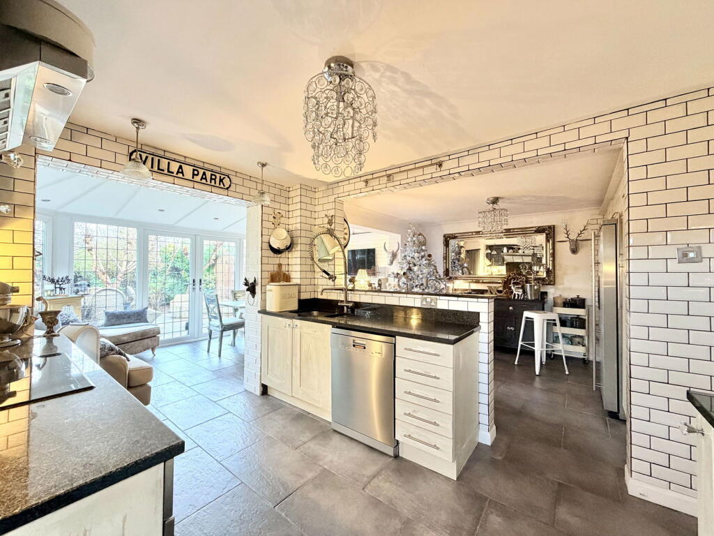 Additional image 2 of Haslucks Green Road, Shirley, B90 1DX