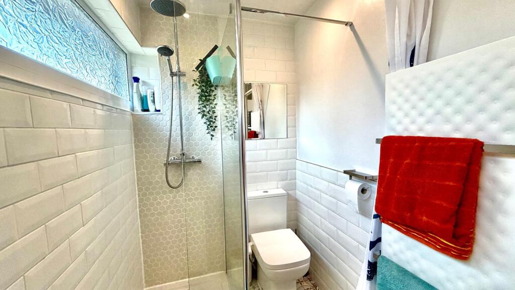 Additional image 19 of Elizabeth Drive, Tamworth