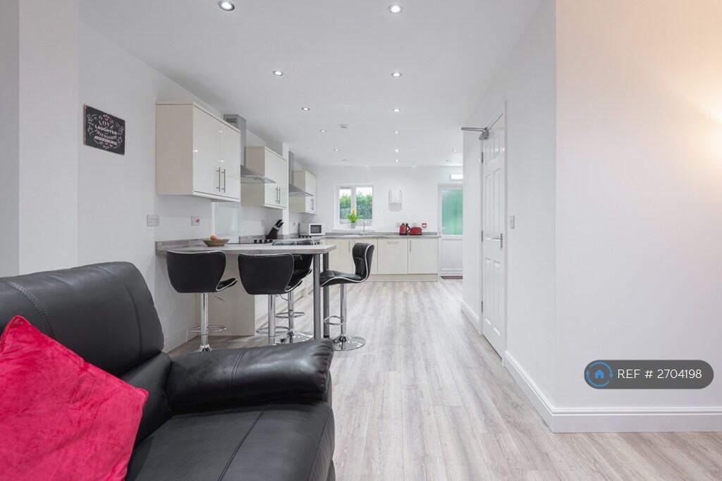 Additional image 52 of Bearwood Road, Smethwick, B66