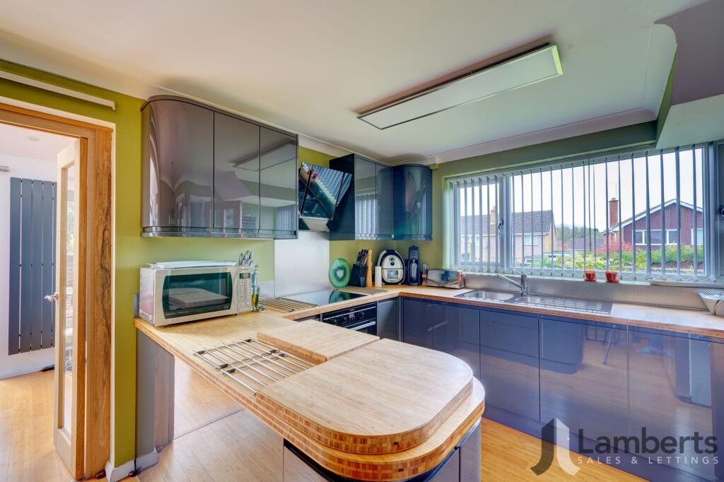 Additional image 27 of Corbizum Avenue, Studley, B80