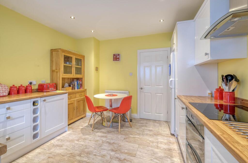 Additional image 6 of Oberon Drive, Shirley, B90