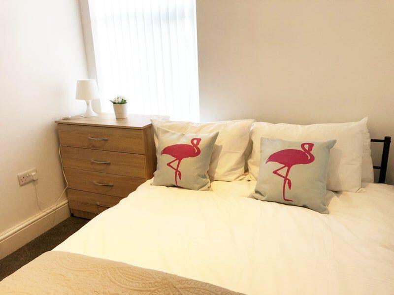 Additional image 5 of Room 4, 2 Hill Top