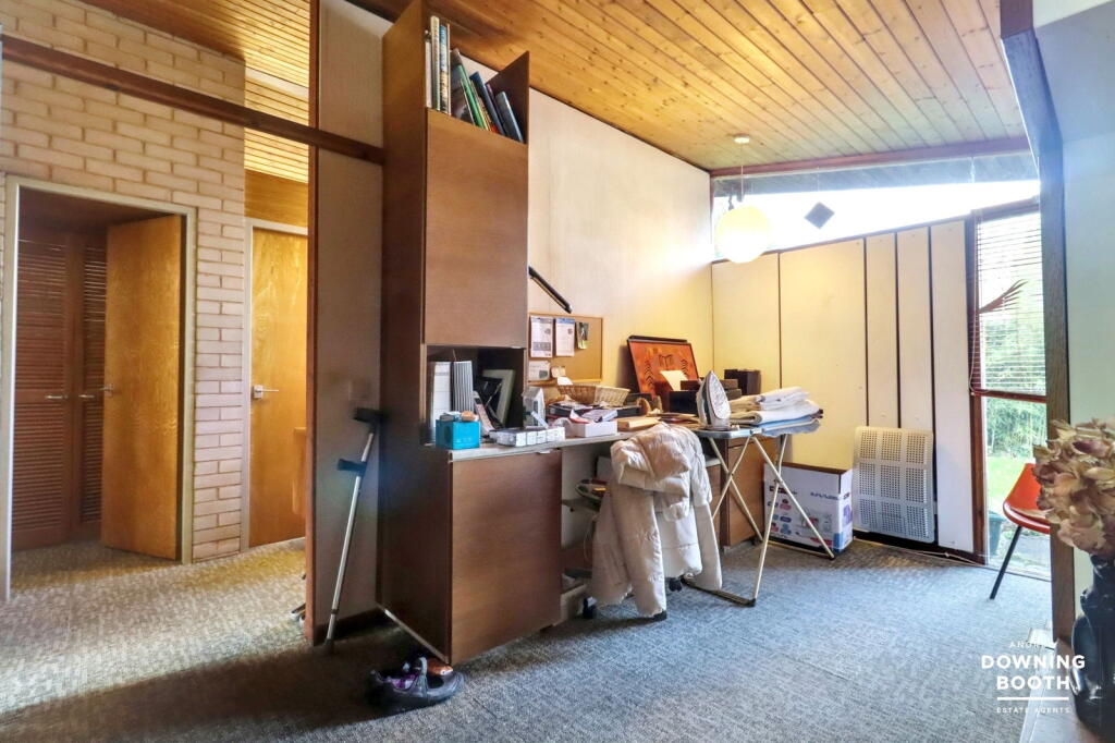 Additional image 2 of Chiptop, Park Lane, Bonehill, B78 3HY