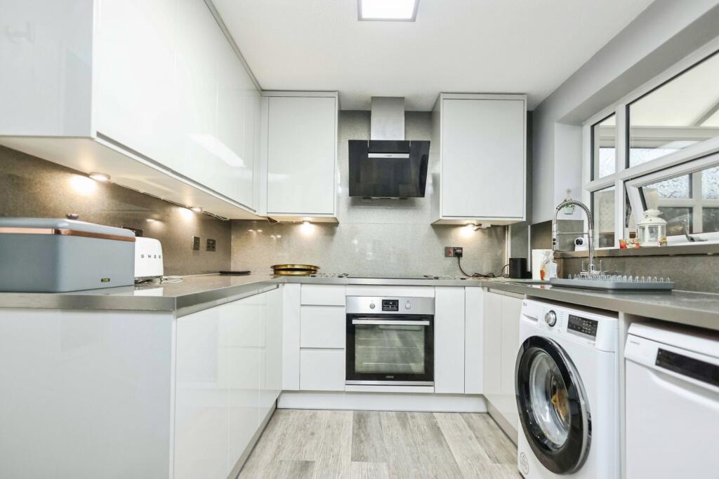 Additional image 20 of Gunstock Close, Sutton Coldfield, Birmingham, B74