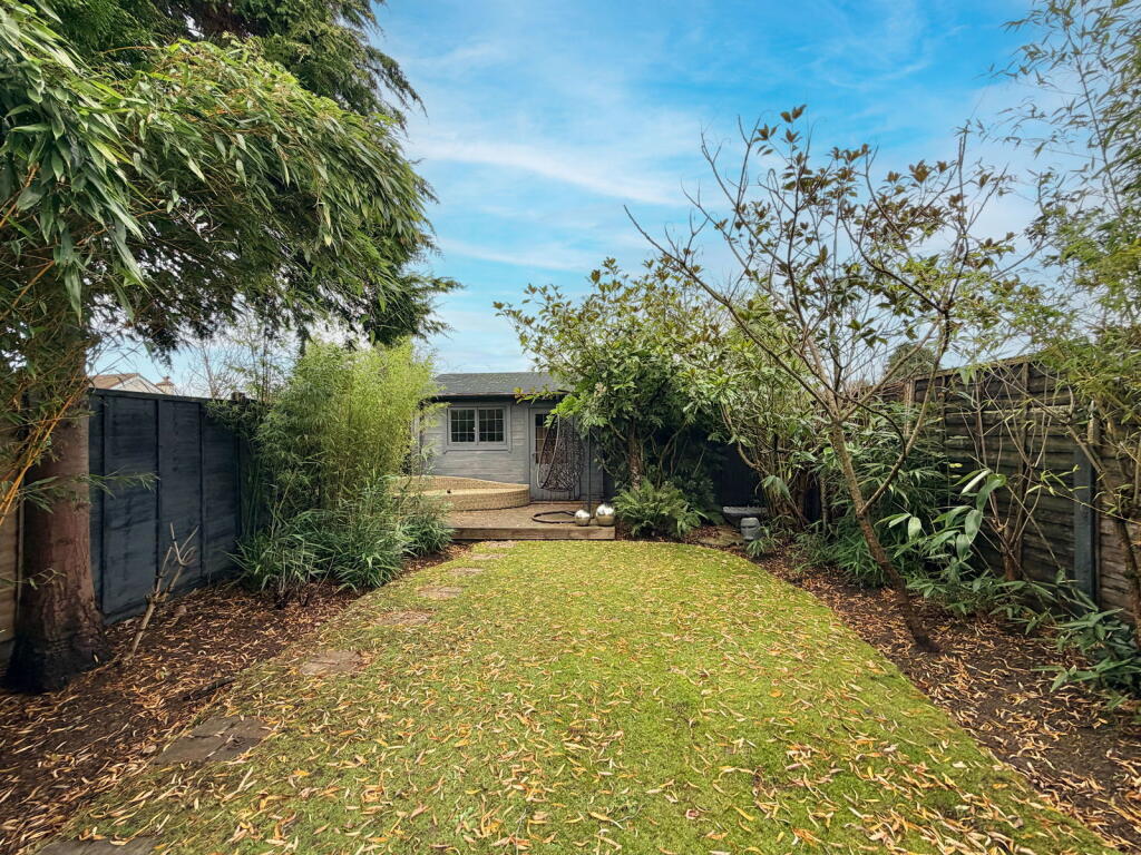 Additional image 25 of Haslucks Green Road, Shirley, B90 1DX