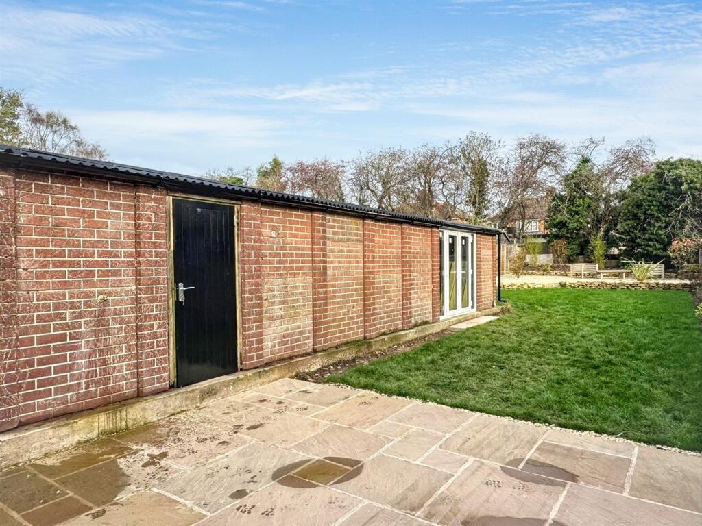 Additional image 29 of Springfield Crescent, Sutton Coldfield, B76 2SS