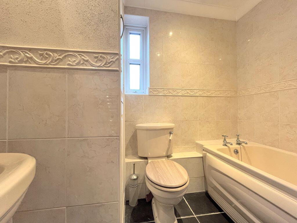 Additional image 21 of Gunstock Close, Streetly, Sutton Coldfield