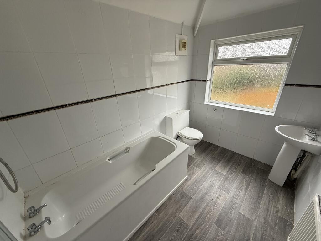 Additional image 11 of Coppice View Road, Sutton Coldfield, B73 6UE