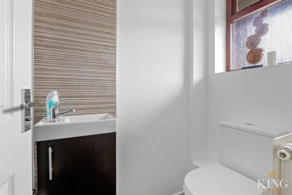 Additional image 9 of Westmead Avenue, Studley