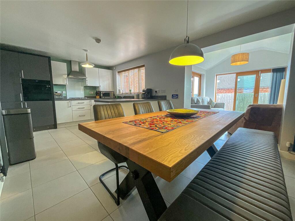 Additional image 7 of Meadow Way, Tamworth, Staffordshire, B79