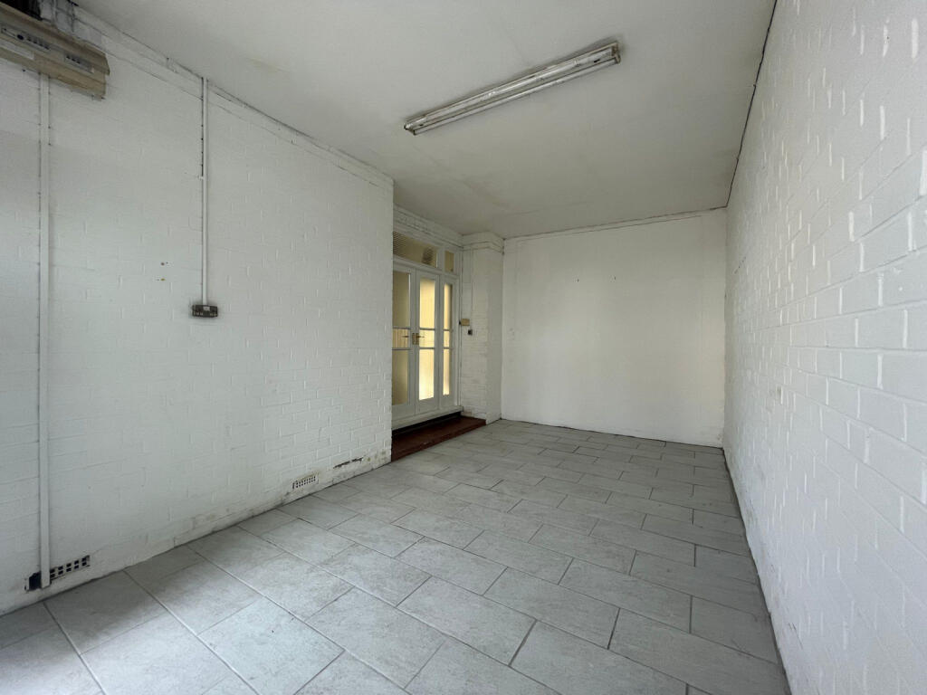 Additional image 22 of Birchfield Lane, Oldbury, B69