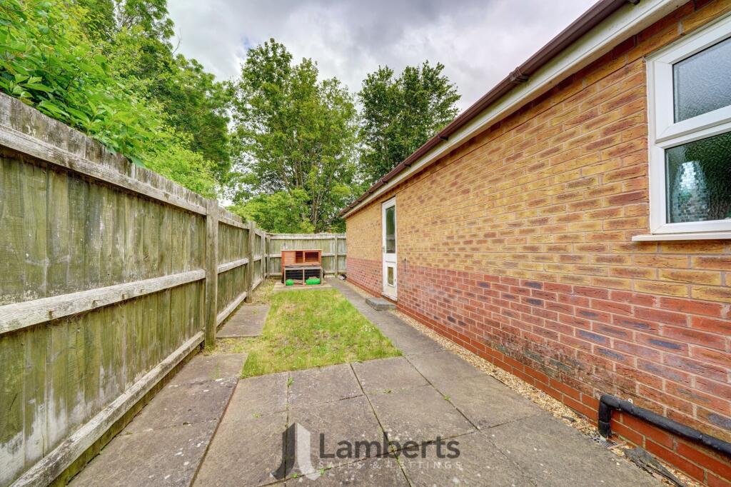 Additional image 26 of Johns Close, Studley, B80