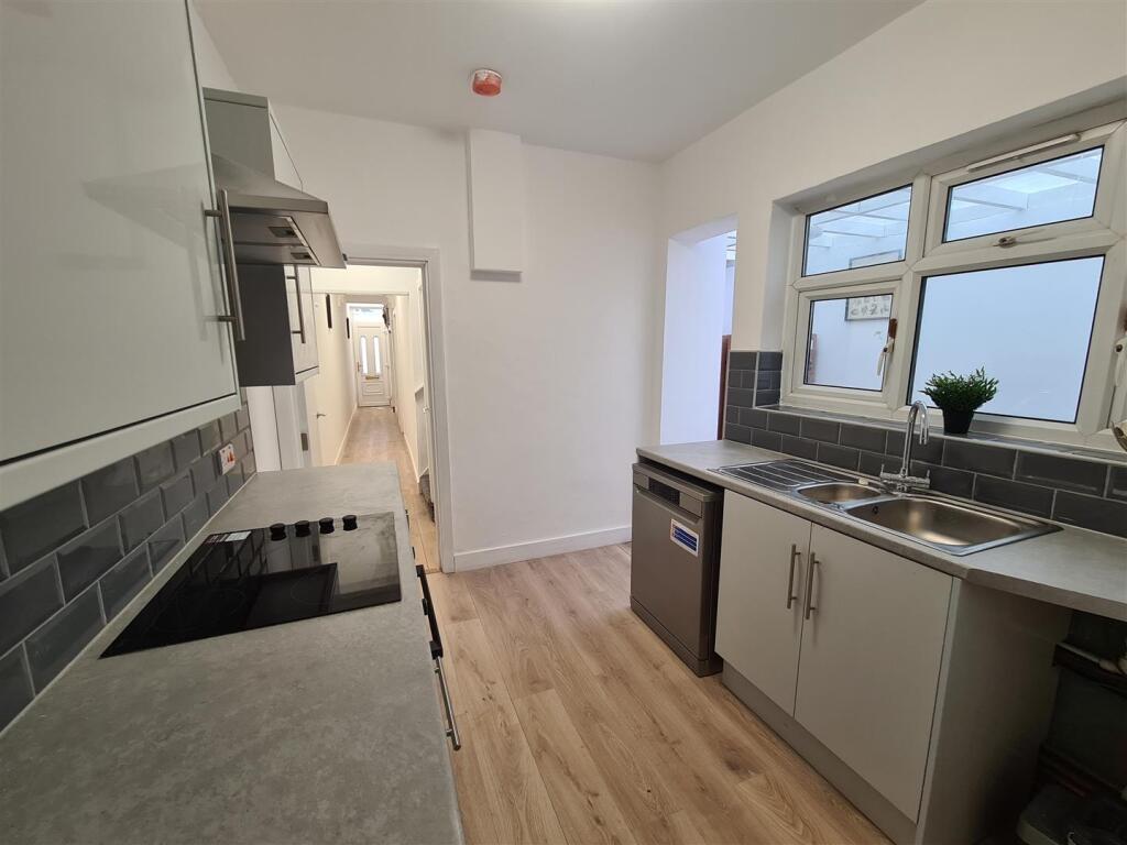 Additional image 8 of Bearwood Road, Smethwick