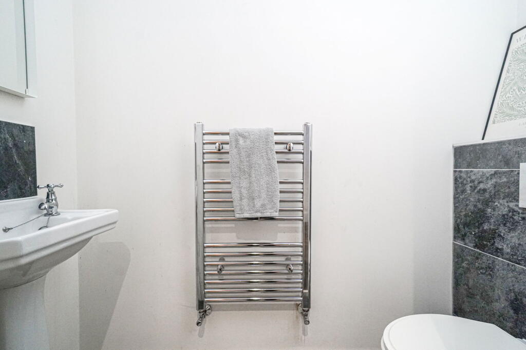 Additional image 13 of 6 Park Mews, Solihull, B91 2GH