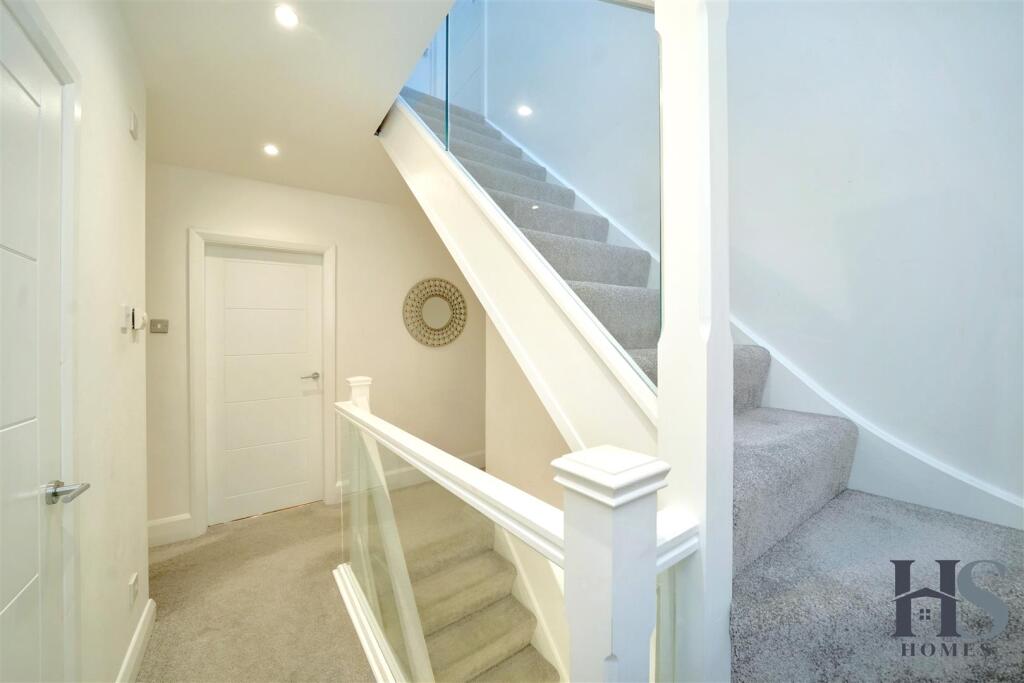 Additional image 24 of Shakespeare Drive, Shirley