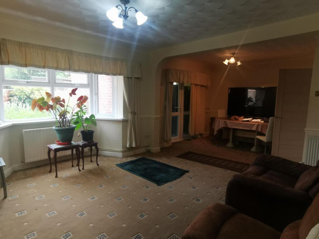 Additional image 4 of Hobs Moat Road, SOLIHULL