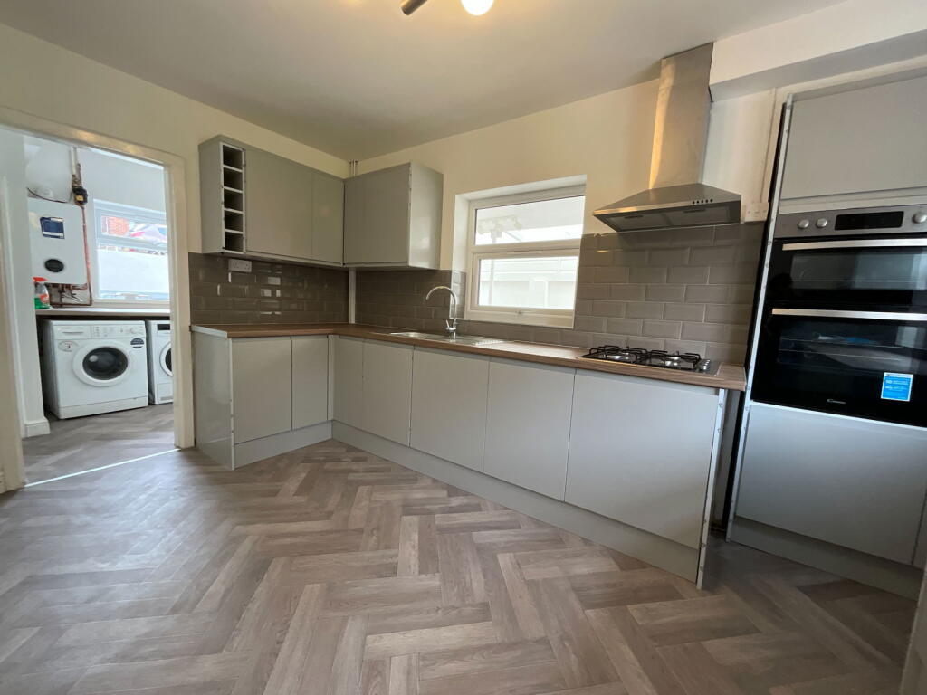 Additional image 17 of ROWLEY REGIS, Brickhouse Road