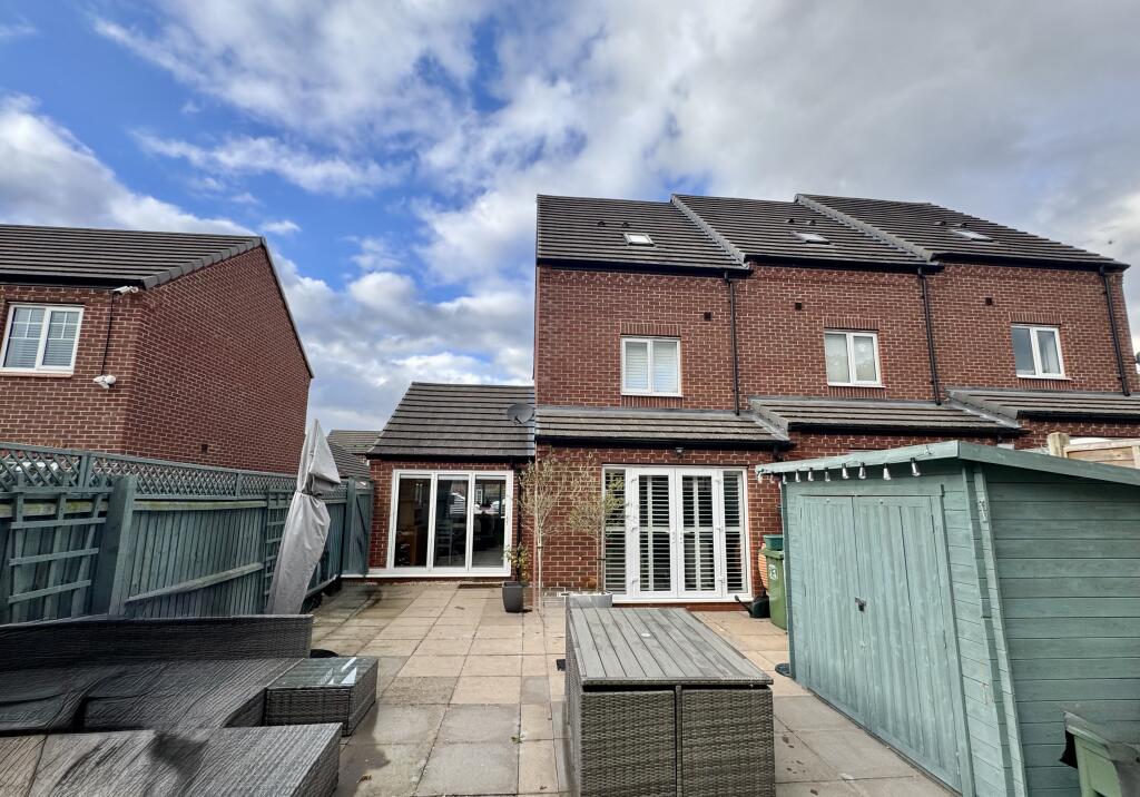 Additional image 18 of New Meadow Close, Dickens Heath, Solihull, B90