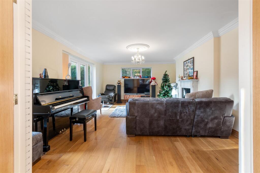 Additional image 23 of Newick Avenue, Little Aston