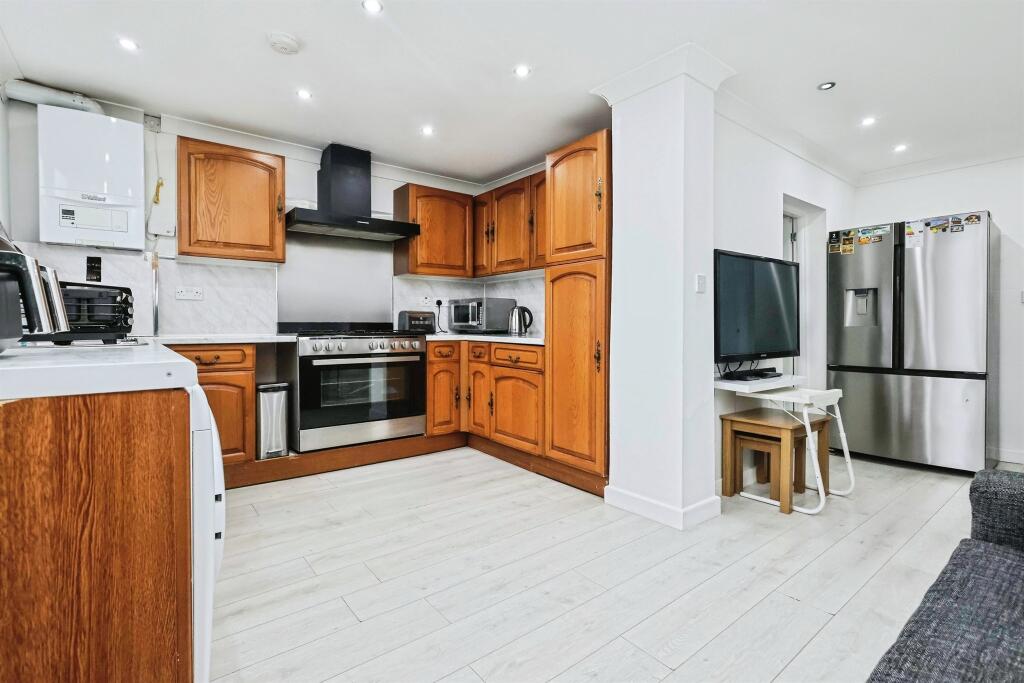 Additional image 12 of Farm Road, Oldbury