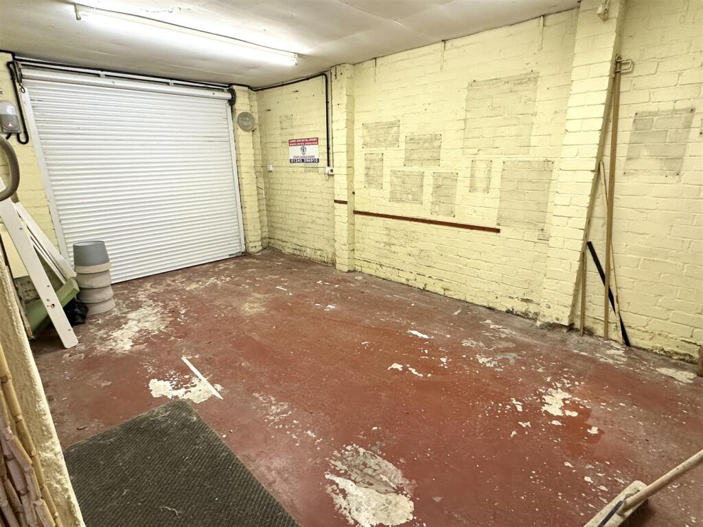 Additional image 23 of Toms Town Lane, Studley