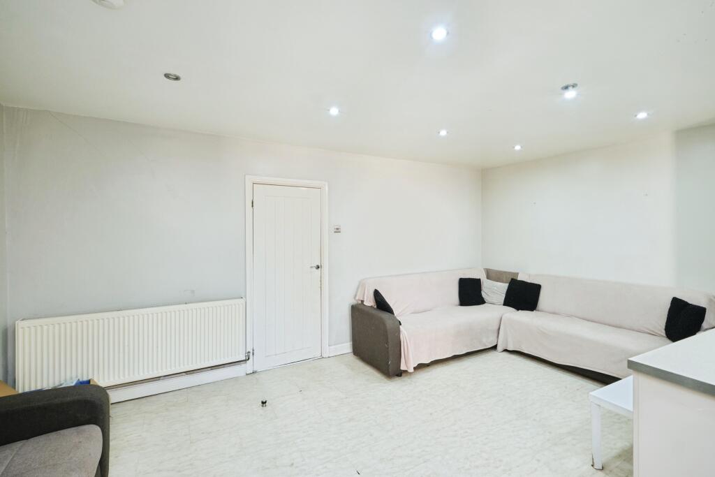 Additional image 4 of Wayford Grove, Birmingham, B8