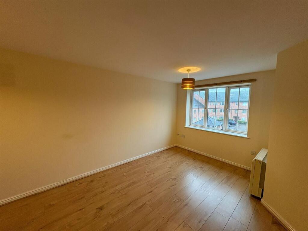 Additional image 3 of 38 Ashwood Close, Oldbury, West Midlands, B69 4SD