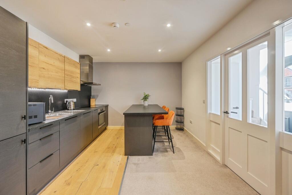 Additional image 5 of Tolson Court, Fazeley, Tamworth, Staffordshire, B78