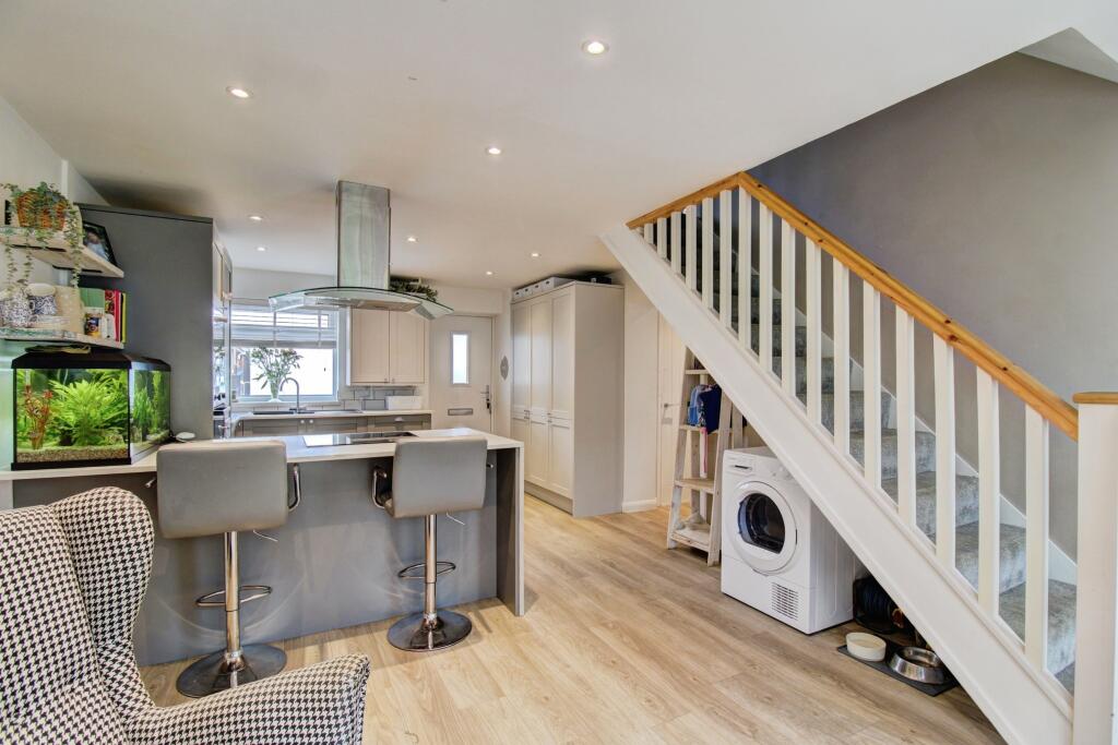 Additional image 4 of Brambling, Tamworth, B77