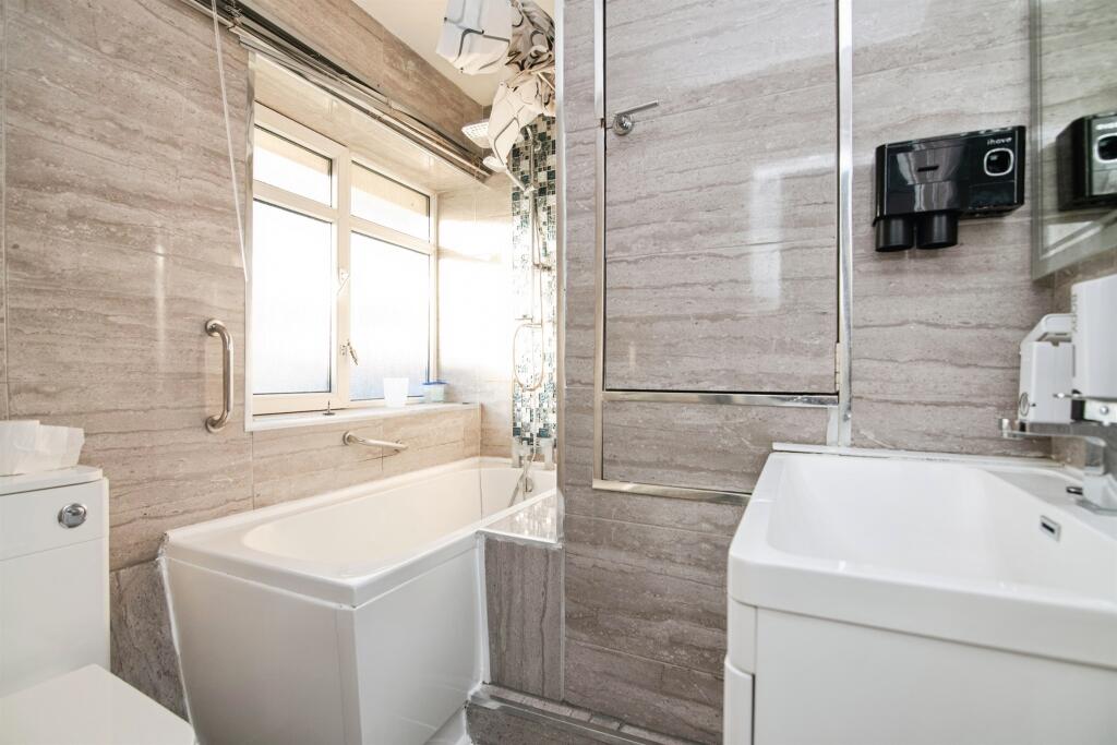 Additional image 3 of Heddon Place, Birmingham