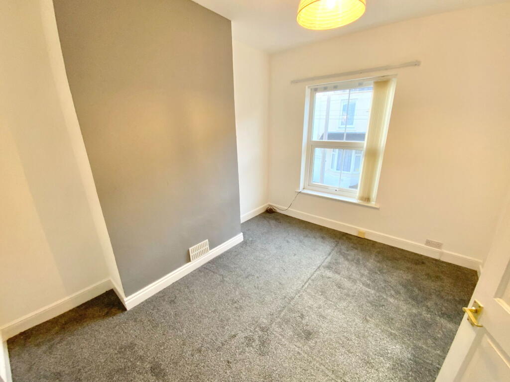 Additional image 7 of CRADLEY HEATH, Compton Road