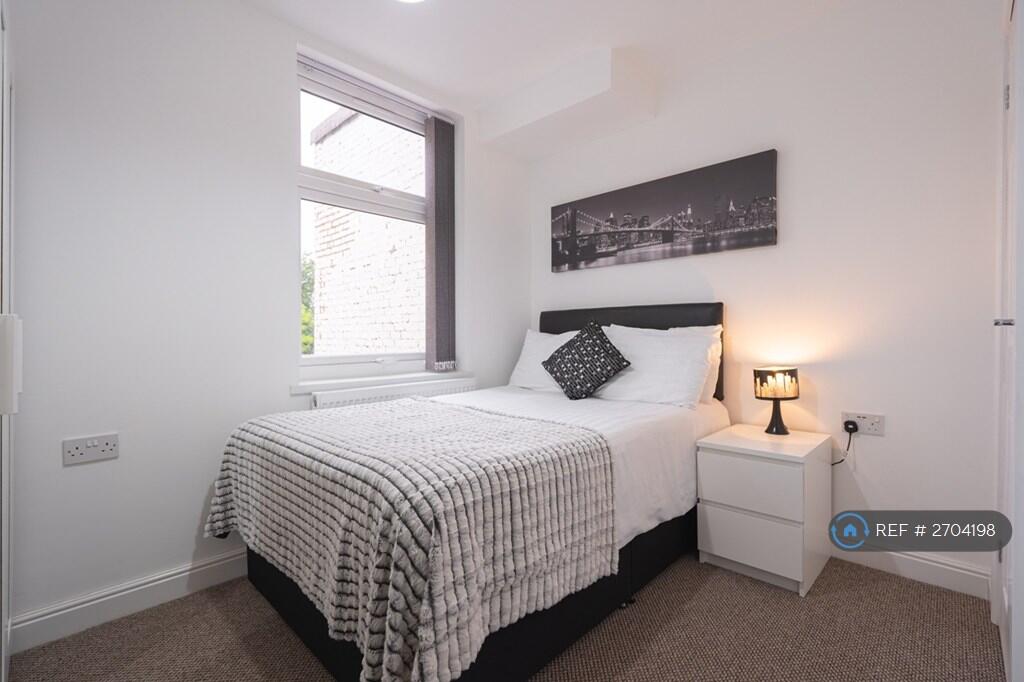 Additional image 19 of Bearwood Road, Smethwick, B66