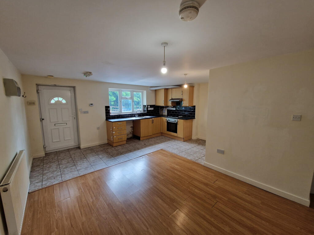 Additional image 8 of East Avenue, Tividale, Oldbury, B69