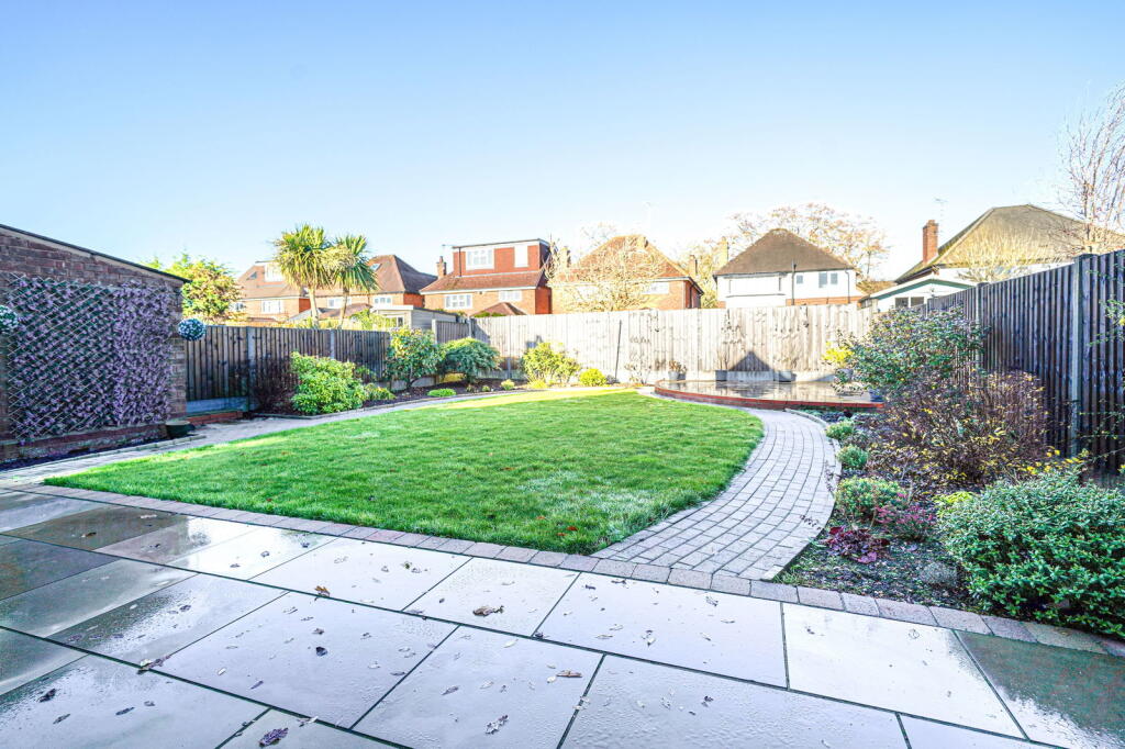 Additional image 12 of Oberon Drive, Shirley