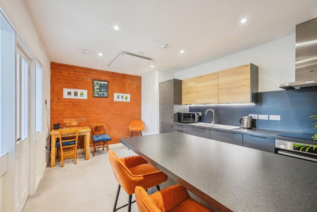 Additional image 18 of Tolson Court, Fazeley, Tamworth, Staffordshire, B78