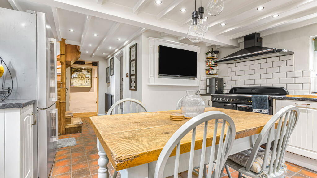 Additional image 4 of Wiggins Hill Road, Wishaw