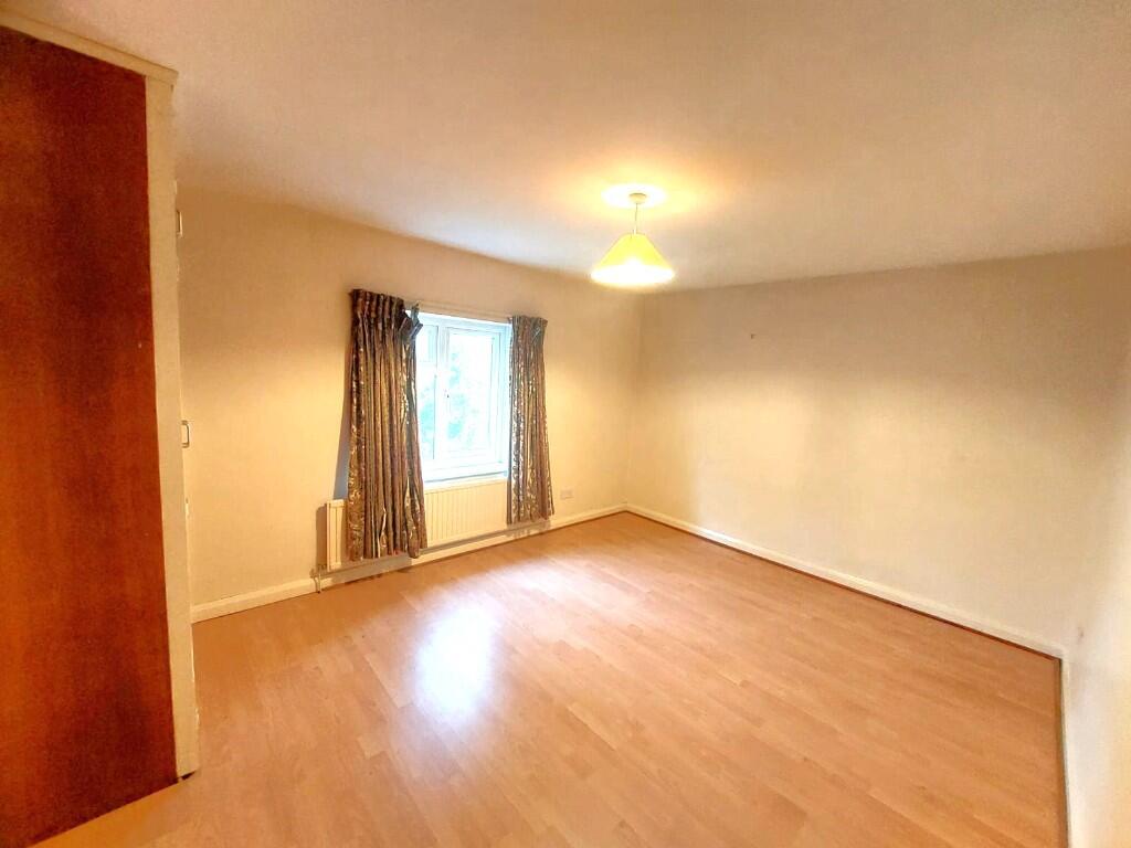 Additional image 4 of Church Lane, B78