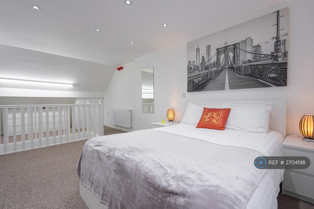 Additional image 44 of Bearwood Road, Smethwick, B66